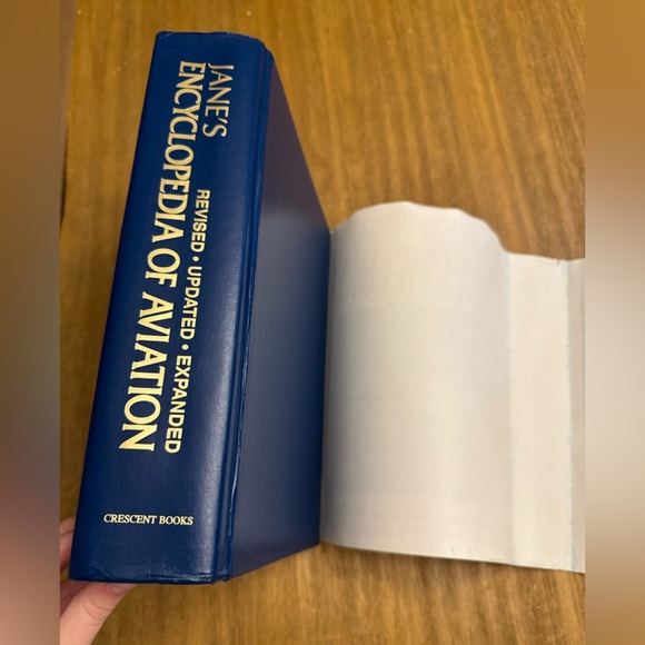 Jane’s Encyclopedia of Aviation Five Volumes in 1 hardback book - Picture 15 of 16